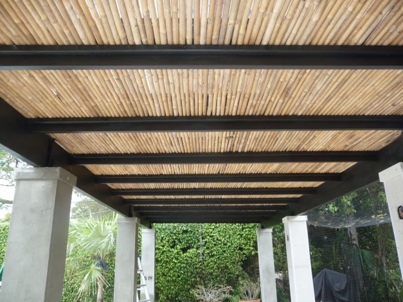 pergola en bambou